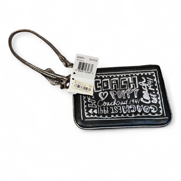 Coach - Brand New - Black and White Graffiti Poppy Wristlet - Picture 3 of 9